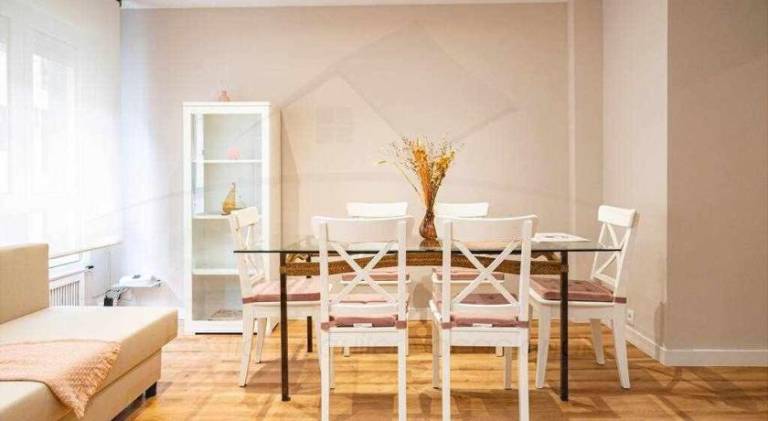 Apartment with 2 rooms for 6 persons — photo 3