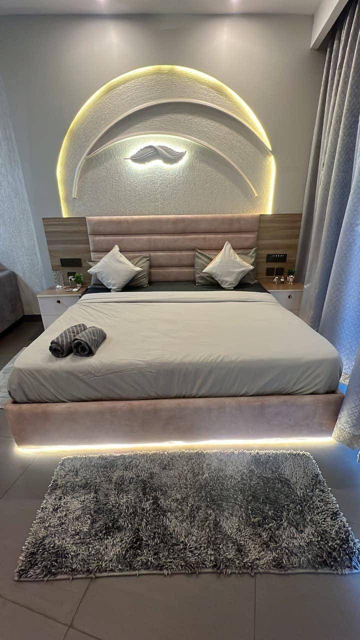 House with 1 room for 2 persons in Noida