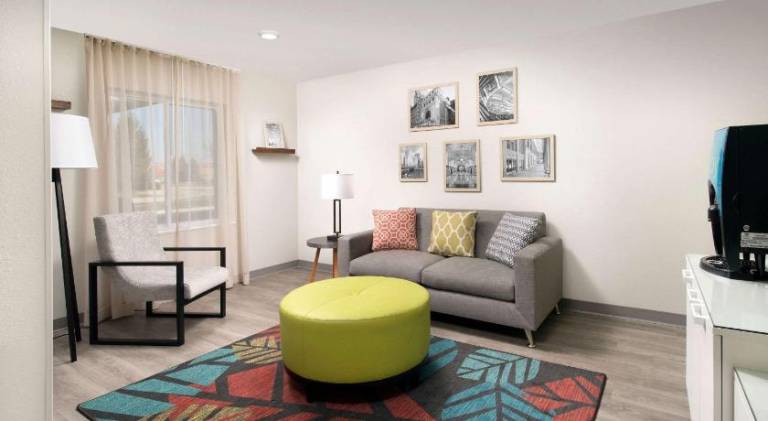WoodSpring Suites Charlotte Gastonia — photo 2