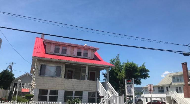 Rental apartment with patio in Ocean City, MD