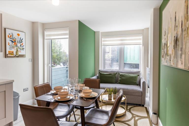 Stylish and Cozy 1BR Apartment Getaway