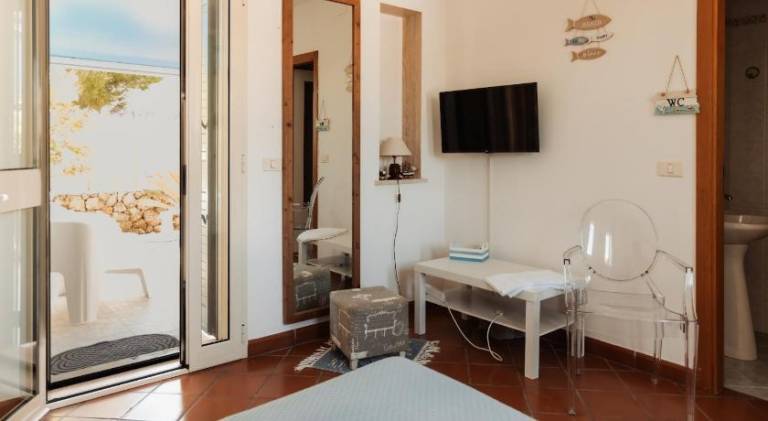 Villa with 2 rooms for 6 persons — photo 2