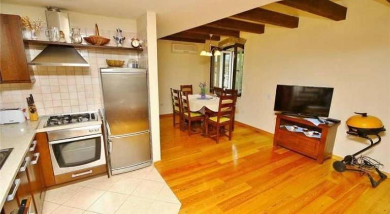 Villa with 3 rooms for 6 persons — photo 4