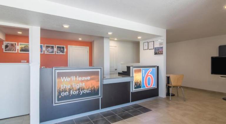 Motel 6 Liberal, KS — photo 2
