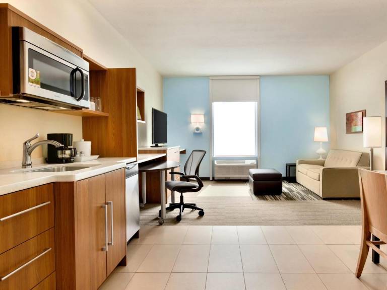 Home2 Suites by Hilton Edmond — photo 3
