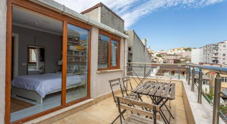 Serviced apartment with patio | Close to Galata Tower — photo 3