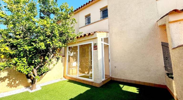 Pleasant house with grill, pool & garden | Pets are welcome — photo 4