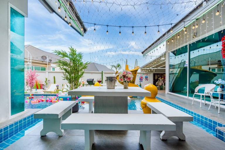 Villa with pool & BBQ — photo 4