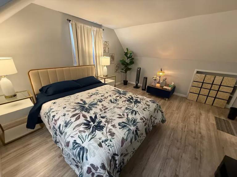 Apartment  West Babylon