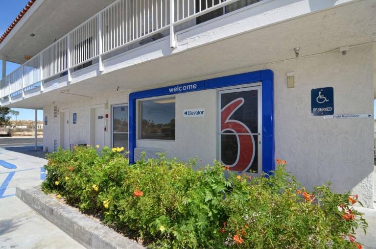 Motel 6 Twentynine Palms, CA — photo 2