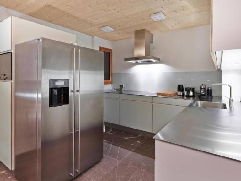 Vacation home with sauna & terrace | Ski nearby | Pet-friendly — photo 4