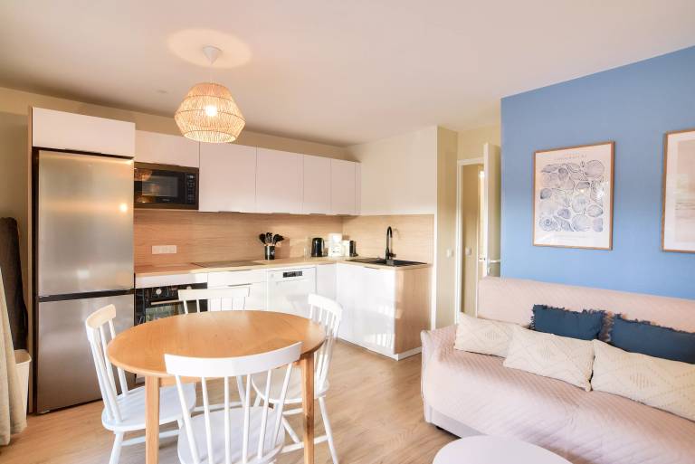 Beautiful apartment with terrace & pool | Pets are welcome — photo 3