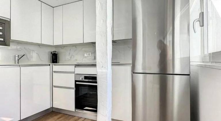 Apartment with patio | Close to Puerta del Sol — photo 2