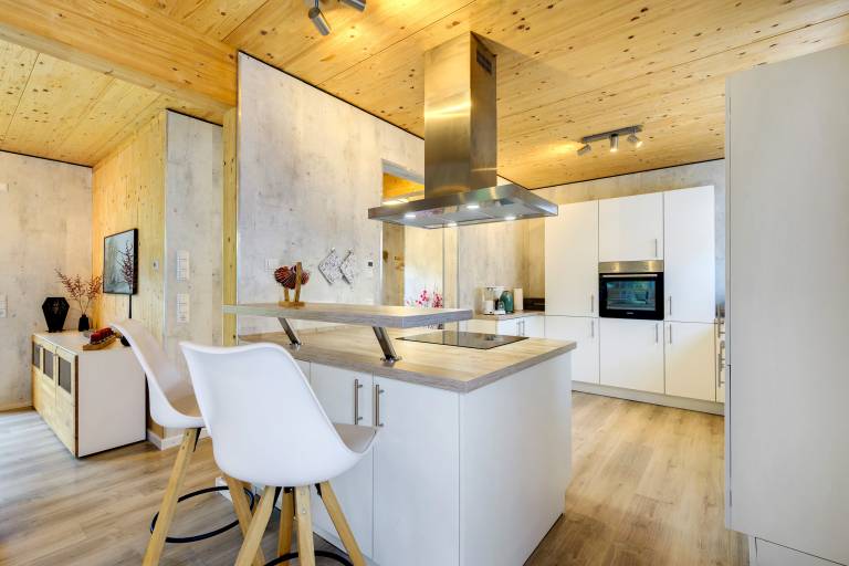 Holiday Home for up to 6 Guests with Pool and Sauna — photo 2
