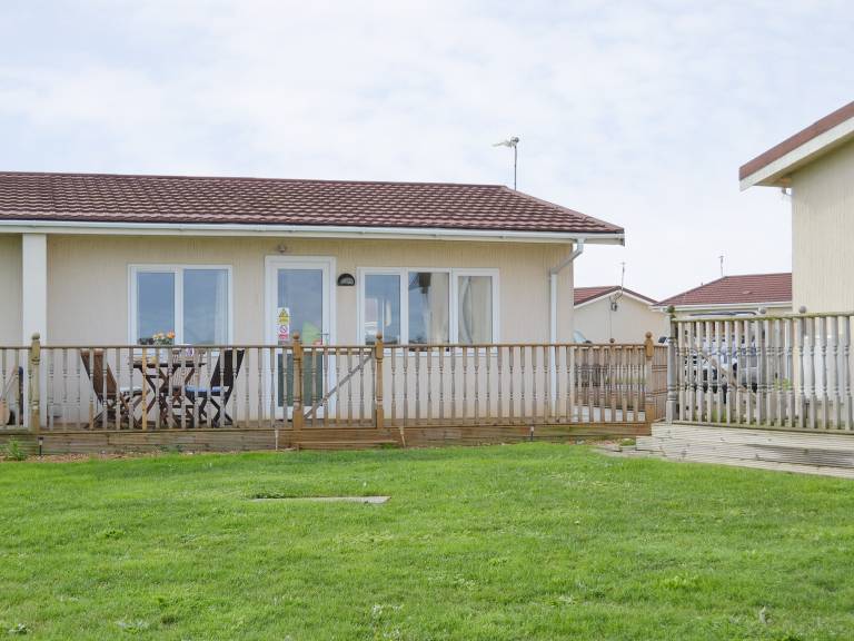 Cottage Bacton