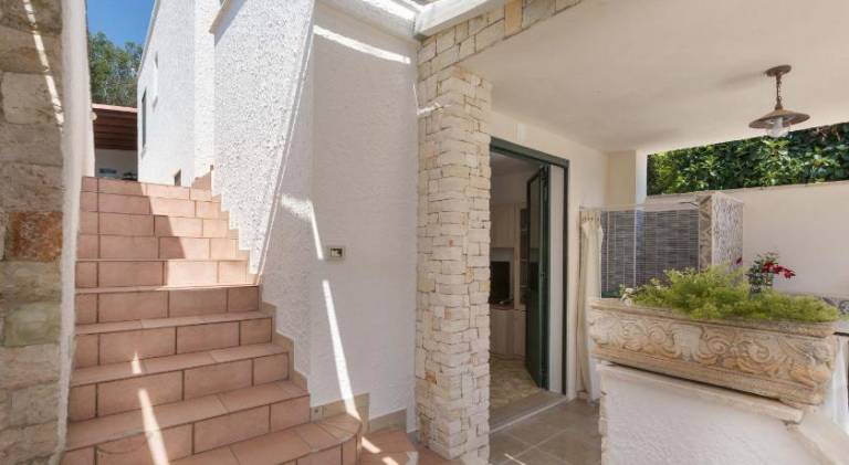 Beautiful apartment with terrace | Pets are welcome — photo 2