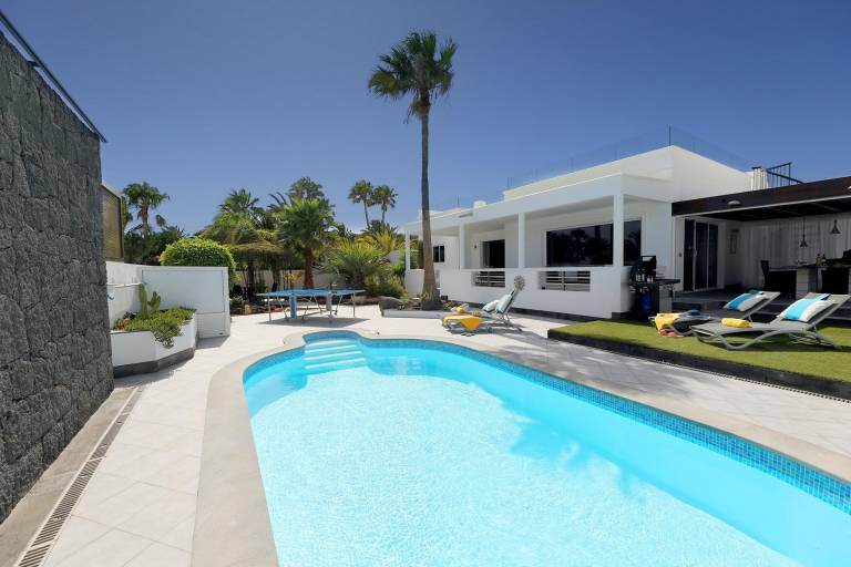 Villa  Playa Quemada