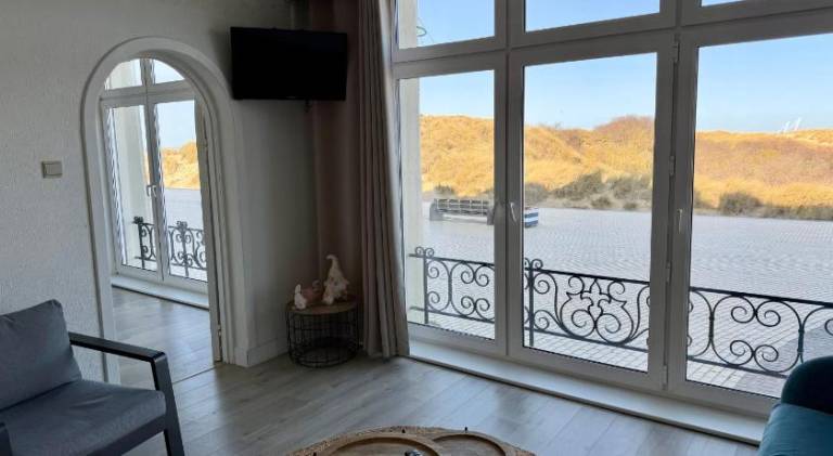 Apartment with 2 rooms for 5 persons — photo 4