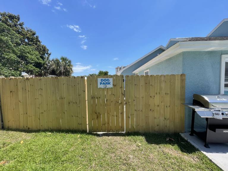 Vacation home with private pool & barbecue — photo 4