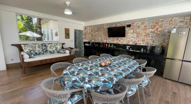 Vacation home with pool | Pets are welcome — photo 3