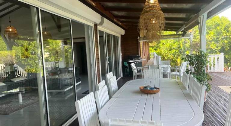 Villa spacieuse avec piscine au Gosier - Vue sur mer — photo 3