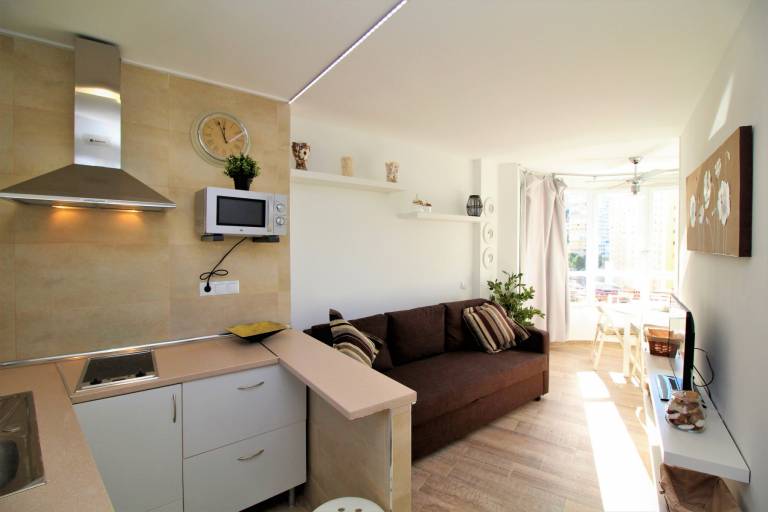 Apartment with pool & yard | Beach nearby | Dogs allowed — photo 4