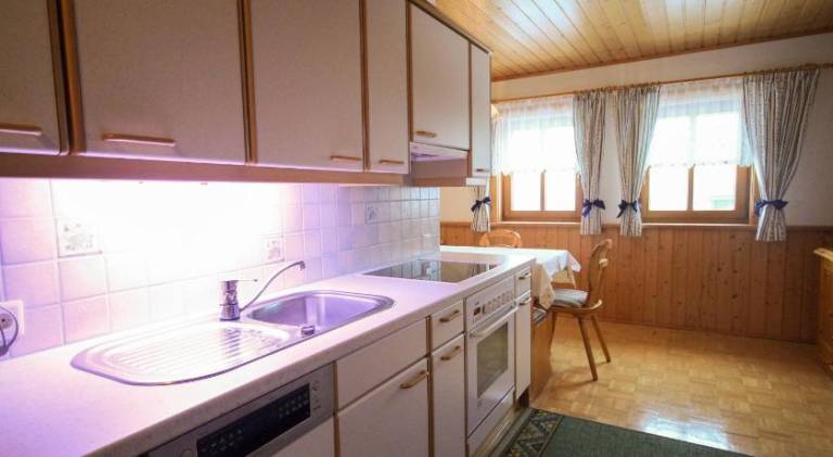 Apartment with garden, terrace & BBQ — photo 5