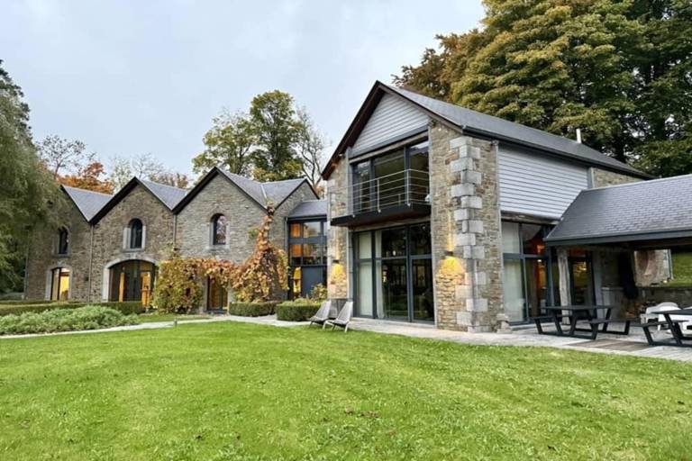 Villa with yard & patio | Dogs allowed in Dinant