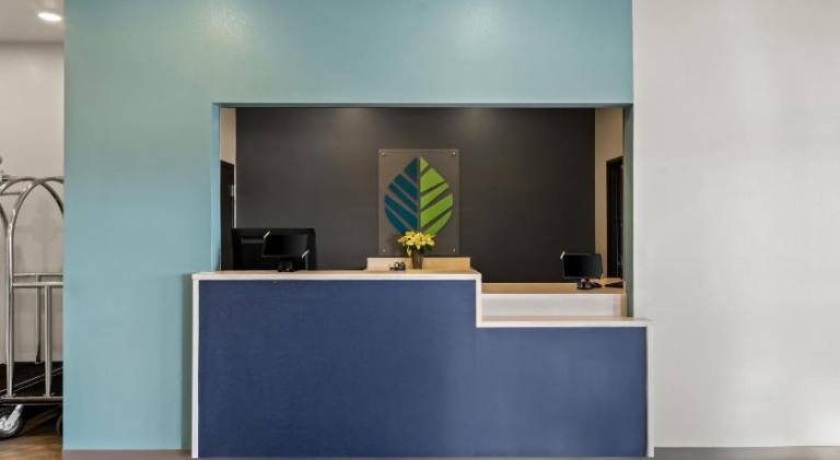 WoodSpring Suites Easton Nazareth — photo 5