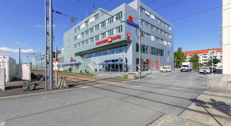 MEININGER Hotel Dresden Zentrum — photo 4