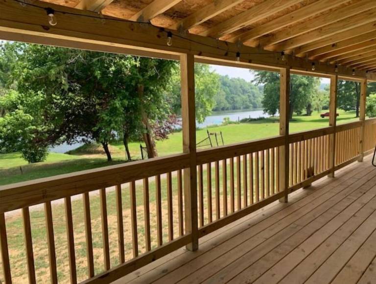 House  Hiwassee