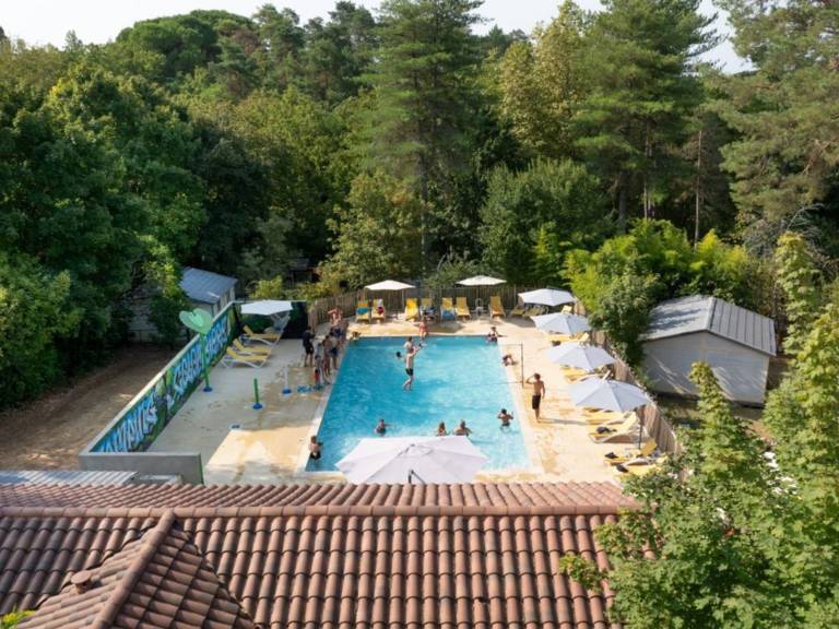 Mobile home with pool | Pets are welcome in Bergerac