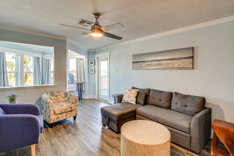 Beach Getaway on Mustang Island: Pet Friendly! — photo 5