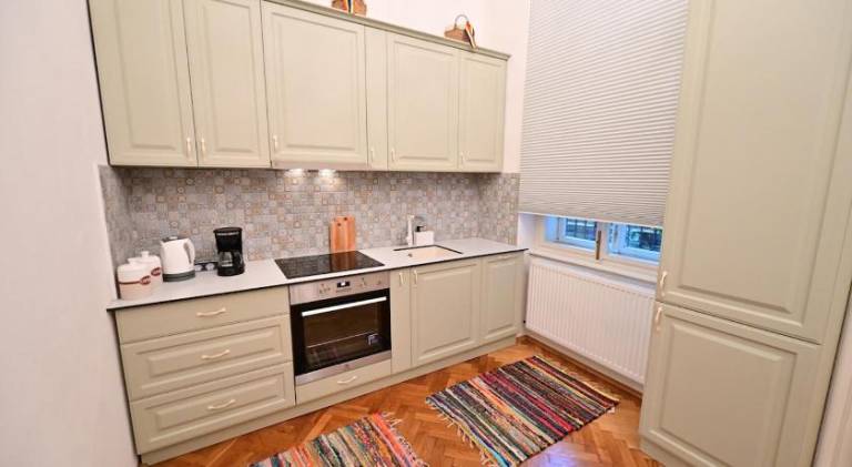 Rental apartment with 2 rooms for 6 persons — photo 4