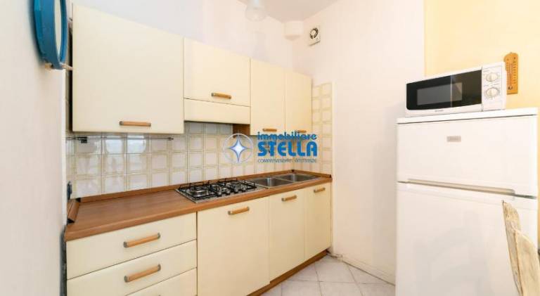 Apartment with 1 room for 4 persons — photo 3