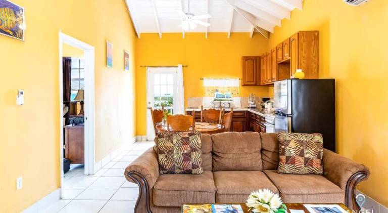 Chalk Sound Beach Residences Near Sapodilla Bay Beach by Angel Host! — photo 2