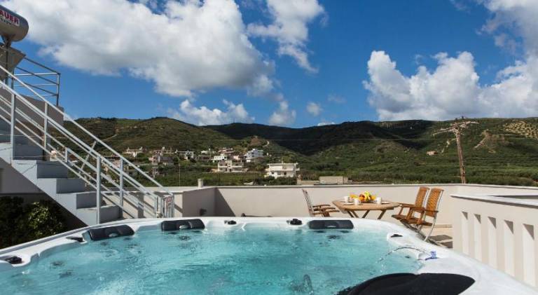 Rental apartment with pool, garden & hot tub | Close to the beach | Good for workation | Pets allowed — photo 3