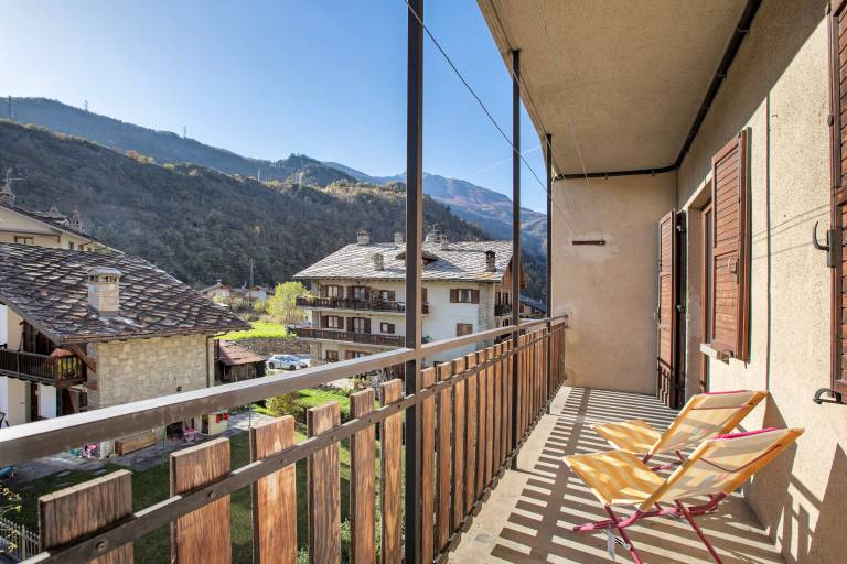 Pet-friendly apartment with elevator 'Casa Tua - Arvier' free e-bike rental — photo 5