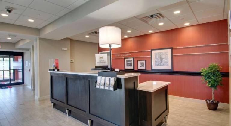 Hampton Inn & Suites Springfield Downtown — photo 5