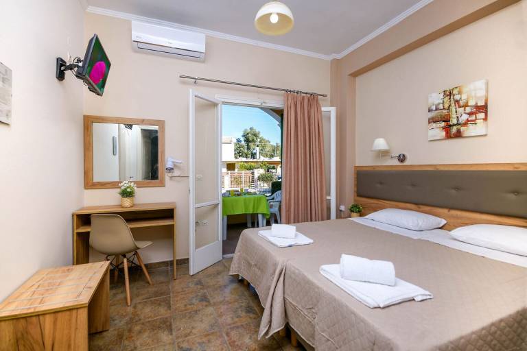 Bed & Breakfast Gouvia