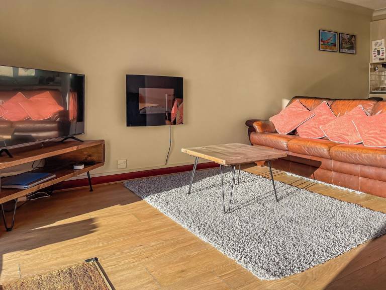 Cottage Horning