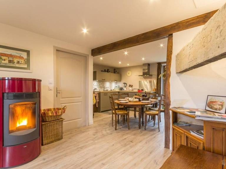 Cottage with BBQ — photo 2