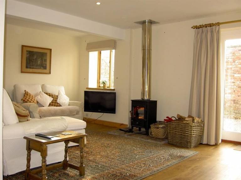 Cottage Egerton