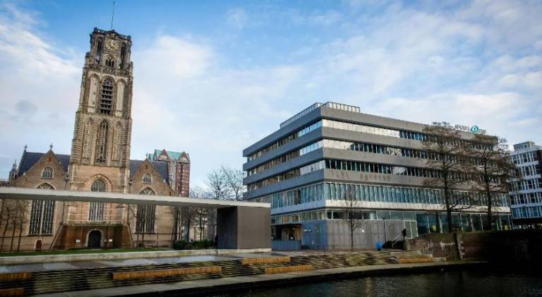 Motel One Rotterdam — photo 5