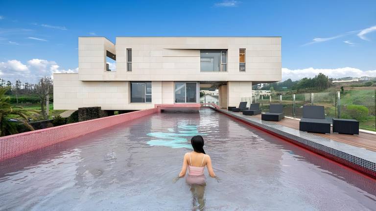 Jeju Mia Private Pool Villa large outdoor warm pool