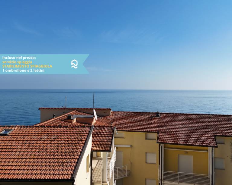 Rental apartment with patio & pool | Sea view — photo 2