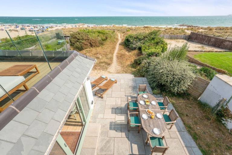 House Sandbanks