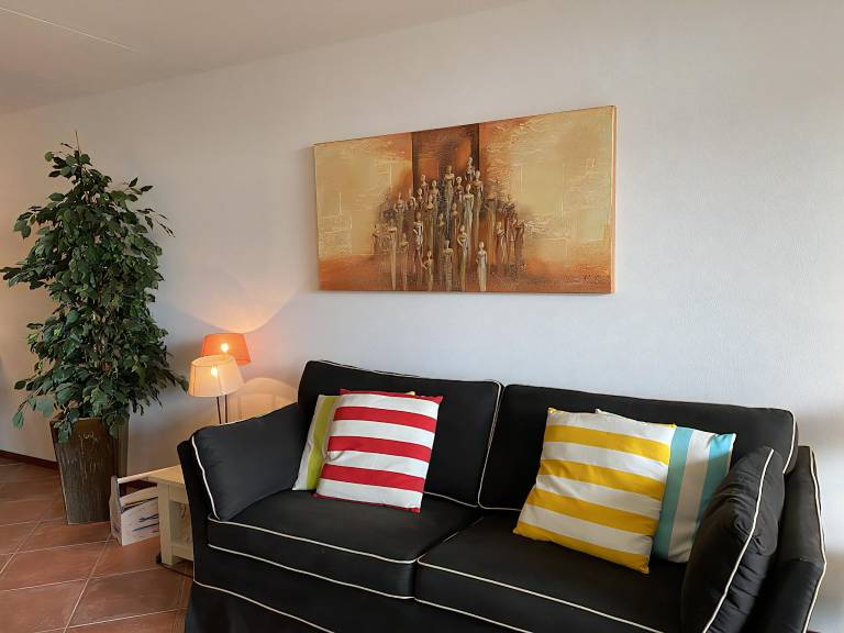 Child-friendly pleasant holiday apartment with hot tub | Beach nearby | Pet-friendly — photo 4