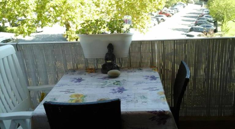 Apartment with 1 room for 2 persons in Gréoux-les-Bains