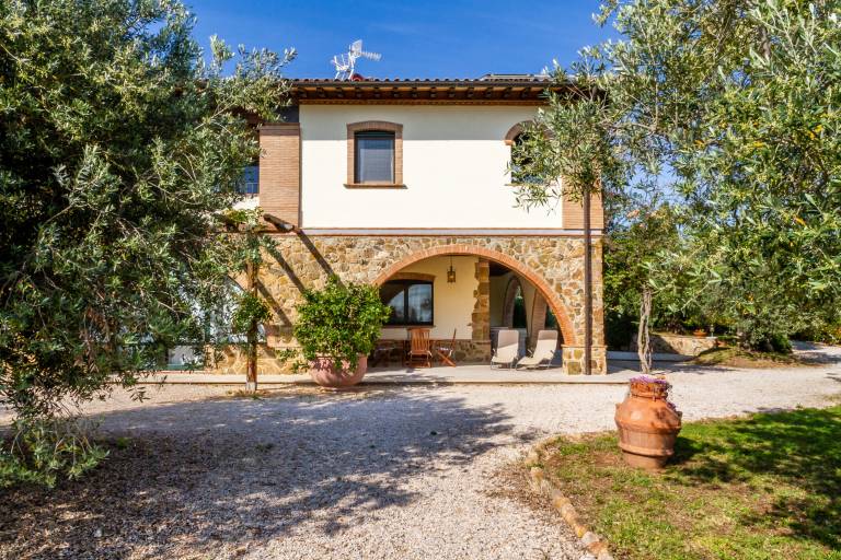 Villa  Follonica